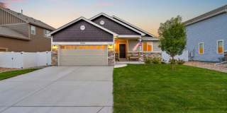 5945 Clarence Dr 5945 Clarence Dr Photo Gallery 1