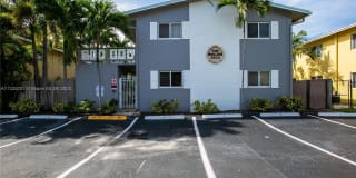2643 NE 8th Ave 2643 NE 8th Ave Photo Gallery 1