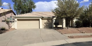 8270 N Westcliff Drive 8270 N Westcliff Drive Photo Gallery 1
