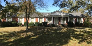 285 Poplar Hill Rd 285 Poplar Hill Rd Photo Gallery 1
