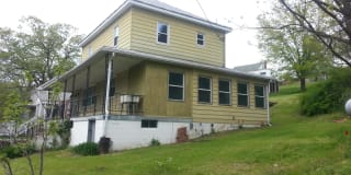 181 MARTINSBURG ROAD 181 MARTINSBURG ROAD Photo Gallery 1