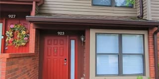923 Quail Meadows Ct. 923 Quail Meadows Ct. Photo Gallery 1