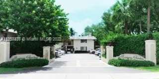 8607 SW 68th Ct 8607 SW 68th Ct Photo Gallery 1