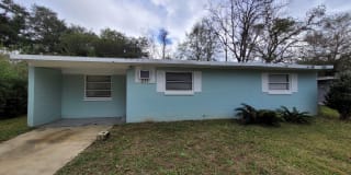 211 Tennessee Dr. 211 Tennessee Dr. Photo Gallery 1