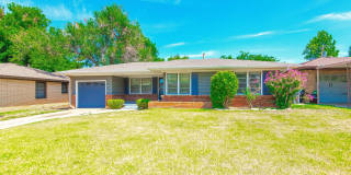 2225 Ashley Drive 2225 Ashley Drive Photo Gallery 1