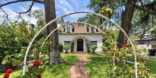 331 West Roses Road 331 West Roses Road Photo Gallery 1