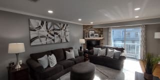 8 Garden Ct 8 Garden Ct Photo Gallery 1
