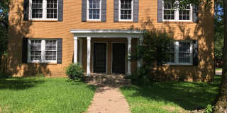 800 N Mound St 800 N Mound St Photo Gallery 1
