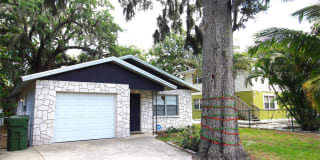 305 6TH STREET E 305 6TH STREET E Photo Gallery 1