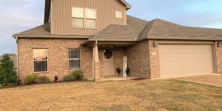 10 Bristol Drive 10 Bristol Drive Photo Gallery 1