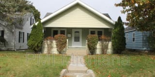 525 E Eckman St 525 E Eckman St Photo Gallery 1