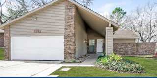 5292 Trailbend Drive 5292 Trailbend Drive Photo Gallery 1