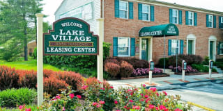 Lake Village Townhomes Lake Village Townhomes Photo Gallery 1