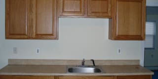 179 W Main St Apt 1 179 W Main St Apt 1 Photo Gallery 1