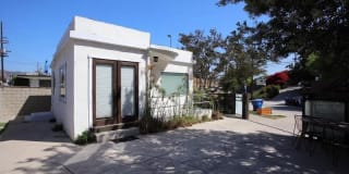 2601 Silver Lake Blvd 2601 Silver Lake Blvd Photo Gallery 1