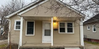 23070 CAYUGA Avenue 23070 CAYUGA Avenue Photo Gallery 1