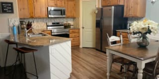 685 S 2220 W #102 685 S 2220 W #102 Photo Gallery 1