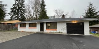 1627 S 223 St 1627 S 223 St Photo Gallery 1