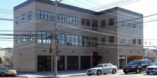 2000 Hyland Boulevard 2000 Hyland Boulevard Photo Gallery 1