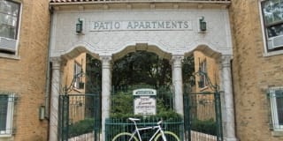 6200 North Clark Street 6200 North Clark Street Photo Gallery 1