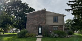 5415 Maple Ridge Rd 5415 Maple Ridge Rd Photo Gallery 1
