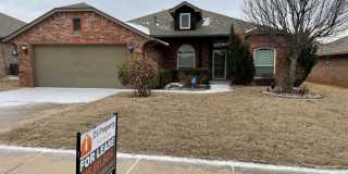 704 Manhattan Drive 704 Manhattan Drive Photo Gallery 1
