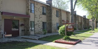Tall Oaks Apartments Tall Oaks Apartments Photo Gallery 1