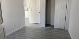 5555 Walnut Avenue 5555 Walnut Avenue Photo Gallery 1