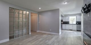 12933 127th Dr NE #F101 12933 127th Dr NE #F101 Photo Gallery 1