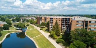 The Views of Naperville The Views of Naperville Photo Gallery 1
