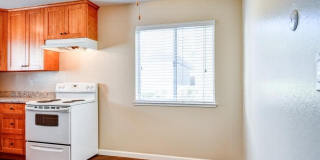 844 N Humboldt St 844 N Humboldt St Photo Gallery 1