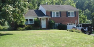 1207 ROBIN HOOD CIR 1207 ROBIN HOOD CIR Photo Gallery 1
