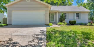 121 Walnut Hill Dr 121 Walnut Hill Dr Photo Gallery 1