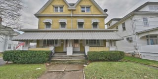 302 W Main 302 W Main Photo Gallery 1