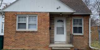 413 S Fairview Ave 413 S Fairview Ave Photo Gallery 1