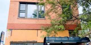4851 S Ashland Ave 2F 4851 S Ashland Ave 2F Photo Gallery 1