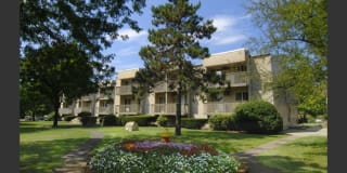 Twin Oaks Village Twin Oaks Village Photo Gallery 1