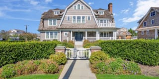 7 Seaside Place 7 Seaside Place Photo Gallery 1