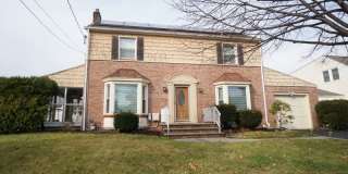 222 Elmwood Ter 222 Elmwood Ter Photo Gallery 1