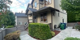 1500 Pierce Avenue NE 1500 Pierce Avenue NE Photo Gallery 1