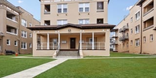 3405 Fairview Ave 3405 Fairview Ave Photo Gallery 1