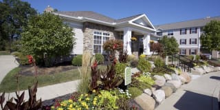 The Cove at Avon Lake The Cove at Avon Lake Photo Gallery 1