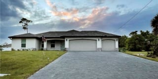 4162 NW 39th PL 4162 NW 39th PL Photo Gallery 1