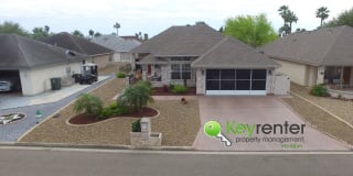 713 Lake View Dr 713 Lake View Dr Photo Gallery 1