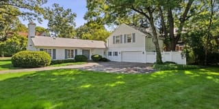 553 Sheridan Road 553 Sheridan Road Photo Gallery 1
