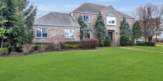 8 Barbizon Court 8 Barbizon Court Photo Gallery 1