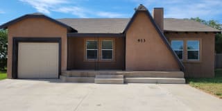 913 E. Brady Ave. 913 E. Brady Ave. Photo Gallery 1