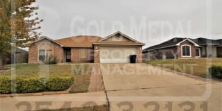 409 Ali Dr 409 Ali Dr Photo Gallery 1