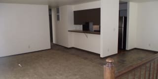 465 Simpson AvenueApt 1-2 465 Simpson AvenueApt 1-2 Photo Gallery 1