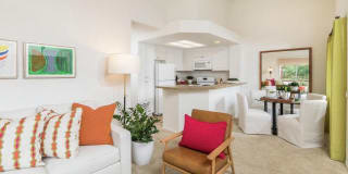 146 Berkeley Avenue Unit E11 146 Berkeley Avenue Unit E11 Photo Gallery 1